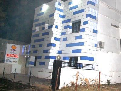 Hotel Excel Executive Amravati Exterior photo